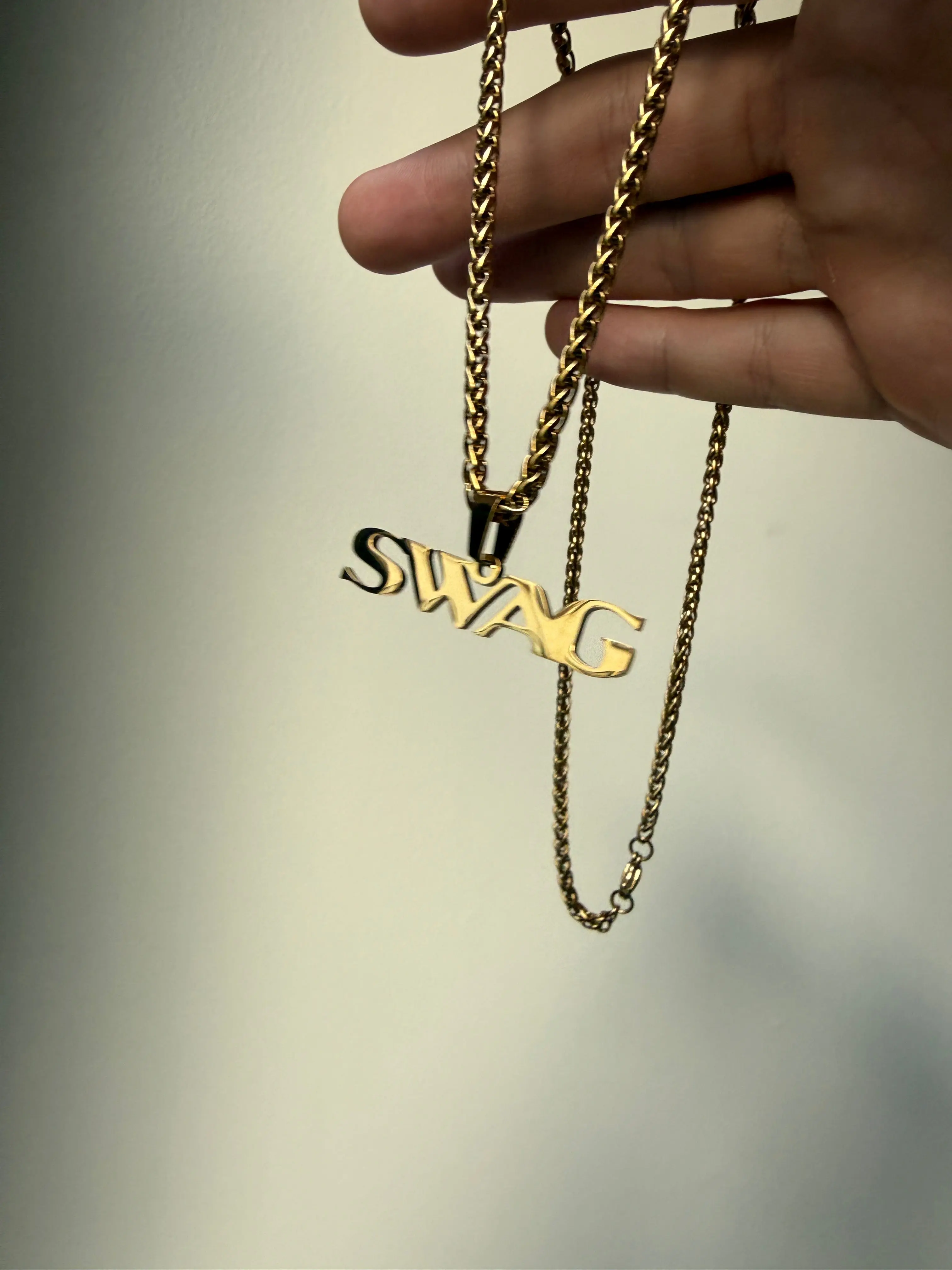 Bieb Necklace Lyrical Links