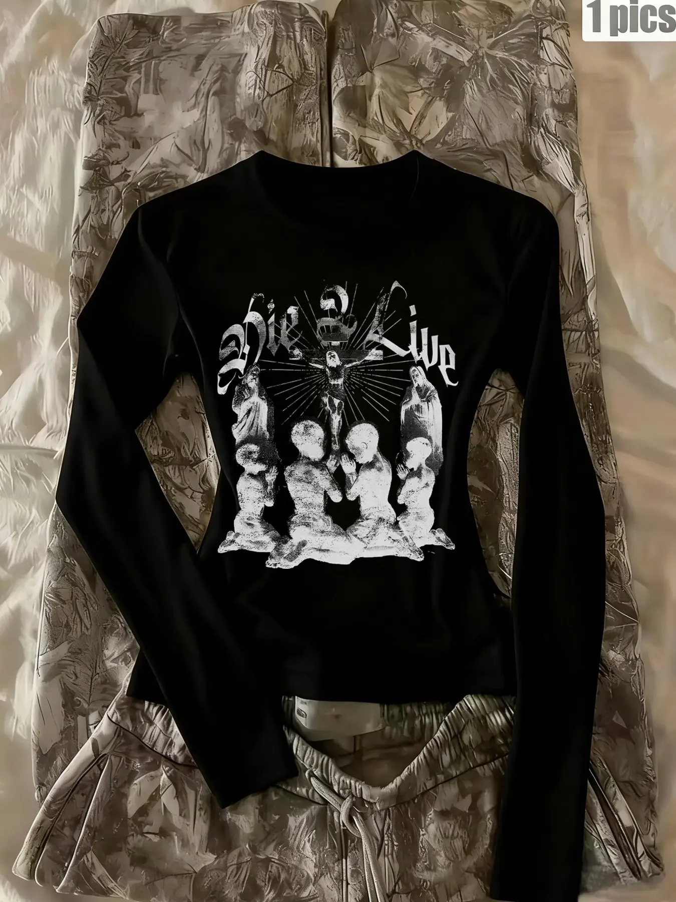 Women's summer gothic metallic print slim-fit long-sleeved top, gothic rock punk style, Streetwear, slim fit, suitable for everyday casual sportswear/concert attire.