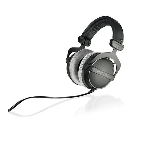 Beyerdynamic DT 770 PRO Professional Headphones, 250 Ohm Impedance, Replaceable Earpads