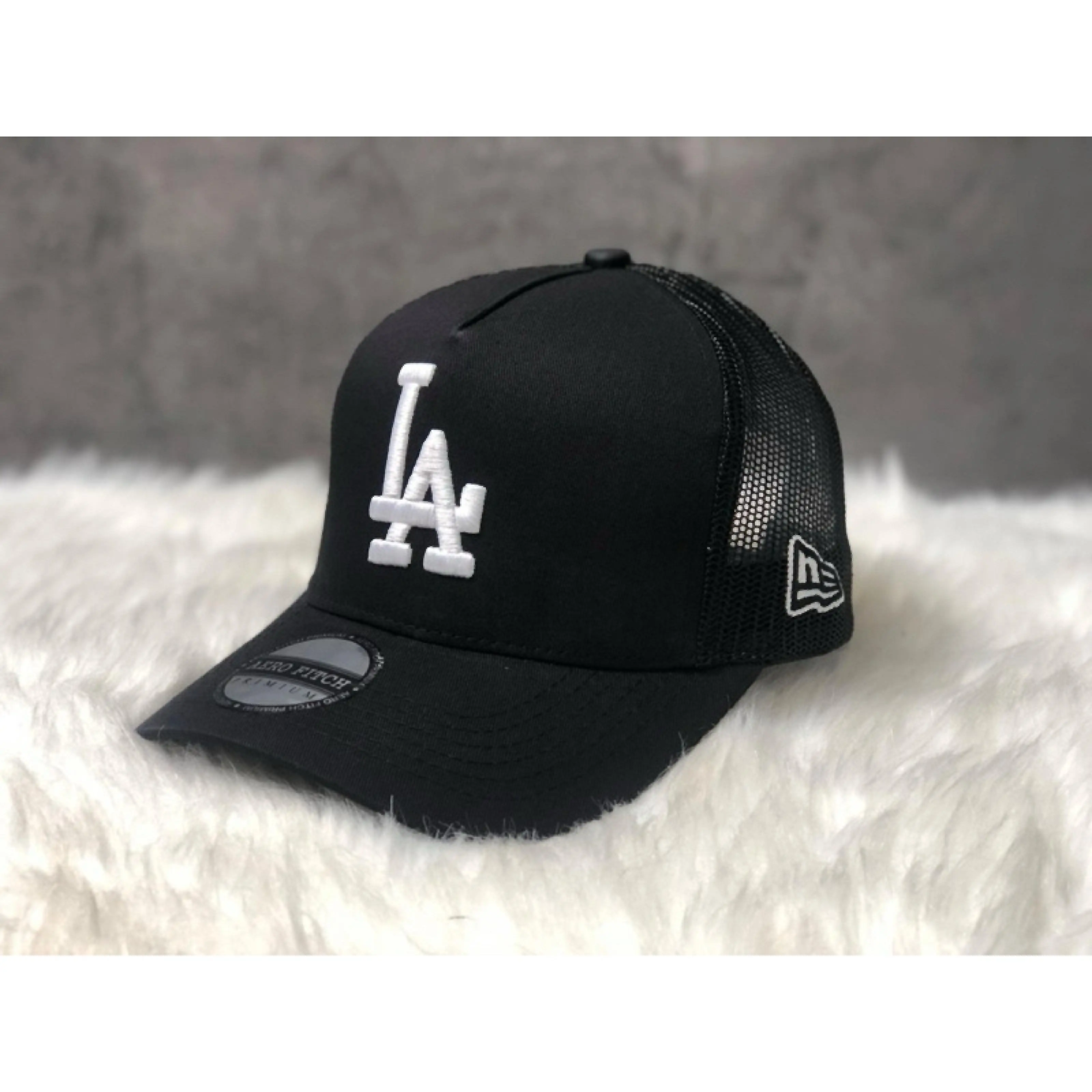 LA025