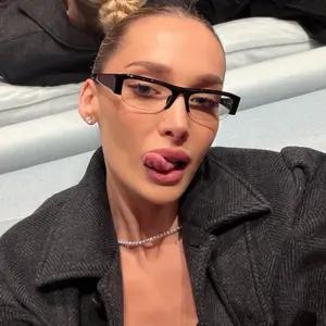 Semi-Rimless Rectangular Sunglasses - Bold Thick Upper Frame with Sleek Temple Arms, Modern Minimalist UV400 Protection Shades Ideal for Street Style, Office Looks and Everyday Fashion