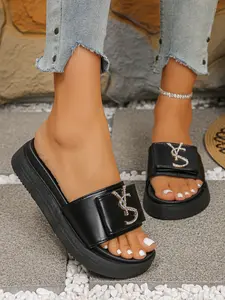 New Thick Sole Sandals for Women Summer Outdoor Fashion, Casual Beach Shoes, PU Upper Material, Rubber Sole, Less Than Ankle Height, Casual Platform Sandals