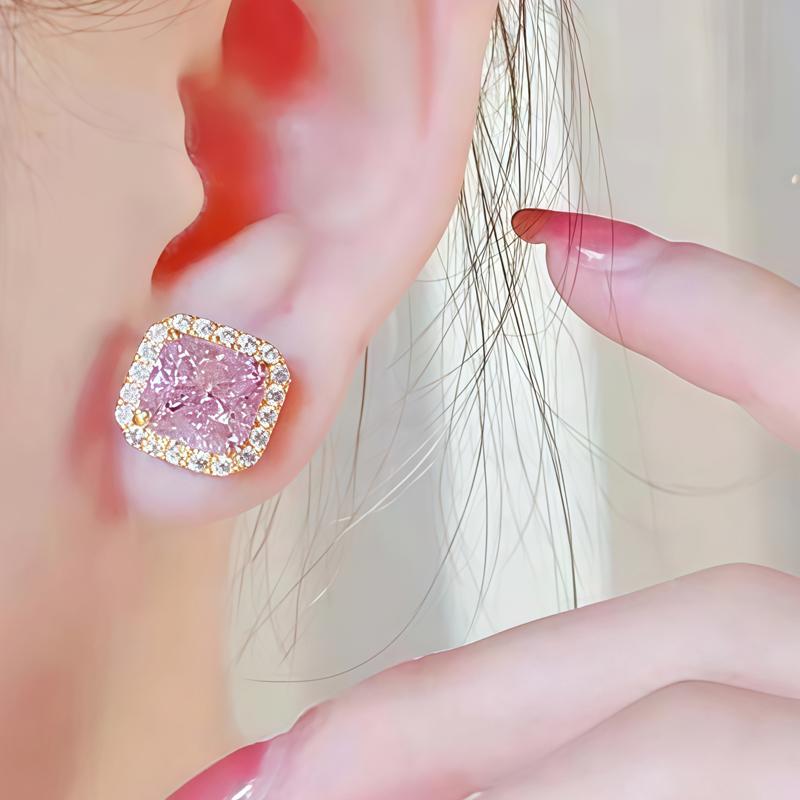 Fashionable and elegant earrings, sparkling accessories for women, earrings for women, Square inlay design,stylish accessories, casual and fashionable jewelry, Mother's Day and Valentine's Day gifts, jewelry gifts for her