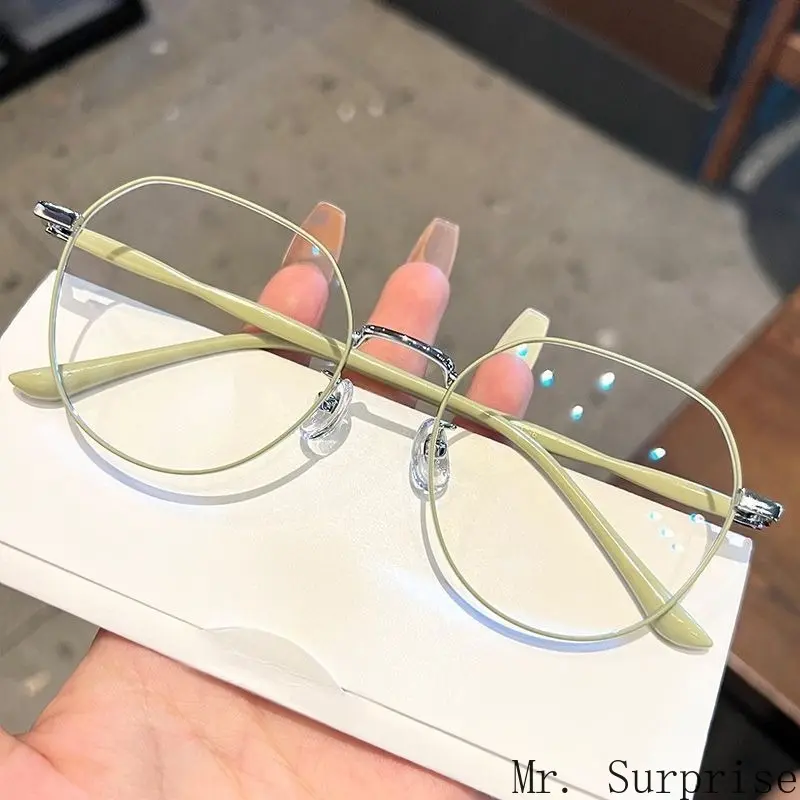 Women's Korean Fashion Glasses - Anti-Blue Light Plain Fashion Eyeglass Frames, Crystal-Clear Transparent LED-Blocking Non-Prescription Frames for Students, Office Use, Fashion Eyeglasses