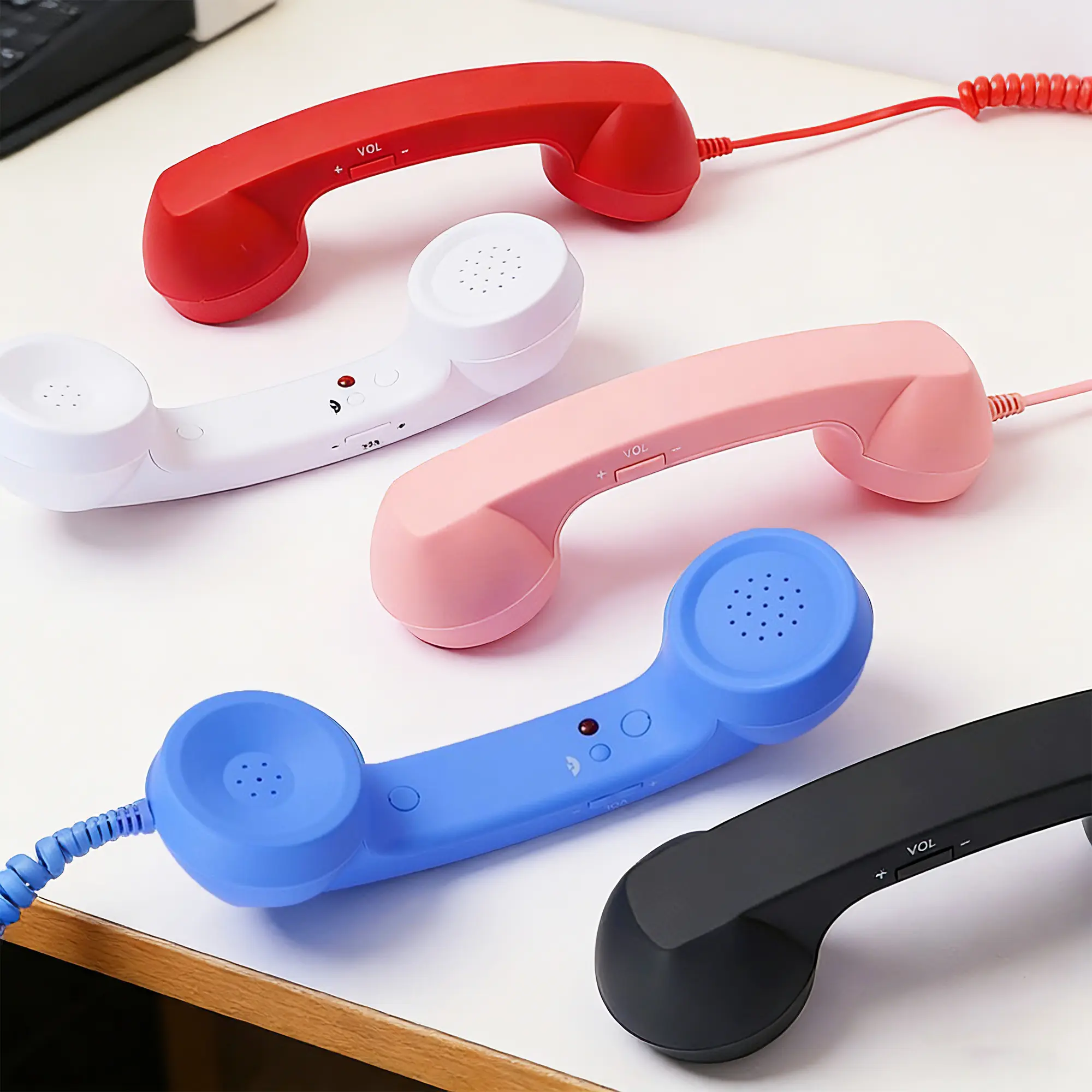 Vintage Design Retro Style Handheld Mobile Phone Receiver, 2026 New Type-C Wired Model with Built-in Mic for Video Conferences, Modern Functionality Meetings, Connection