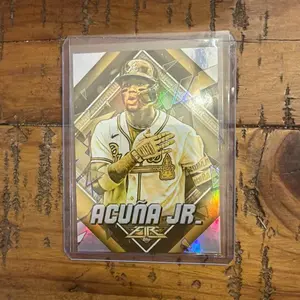 RONALD ACUNA JR 2022 Topps Fire #1 Gold Minted Parallel Atlanta Braves