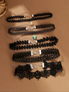 Gothic Layered Lace Velvet Choker, Adjustable Set for Women, Daily Wear & Halloween Cosplay Jewelry, Necklace Layering Clasp