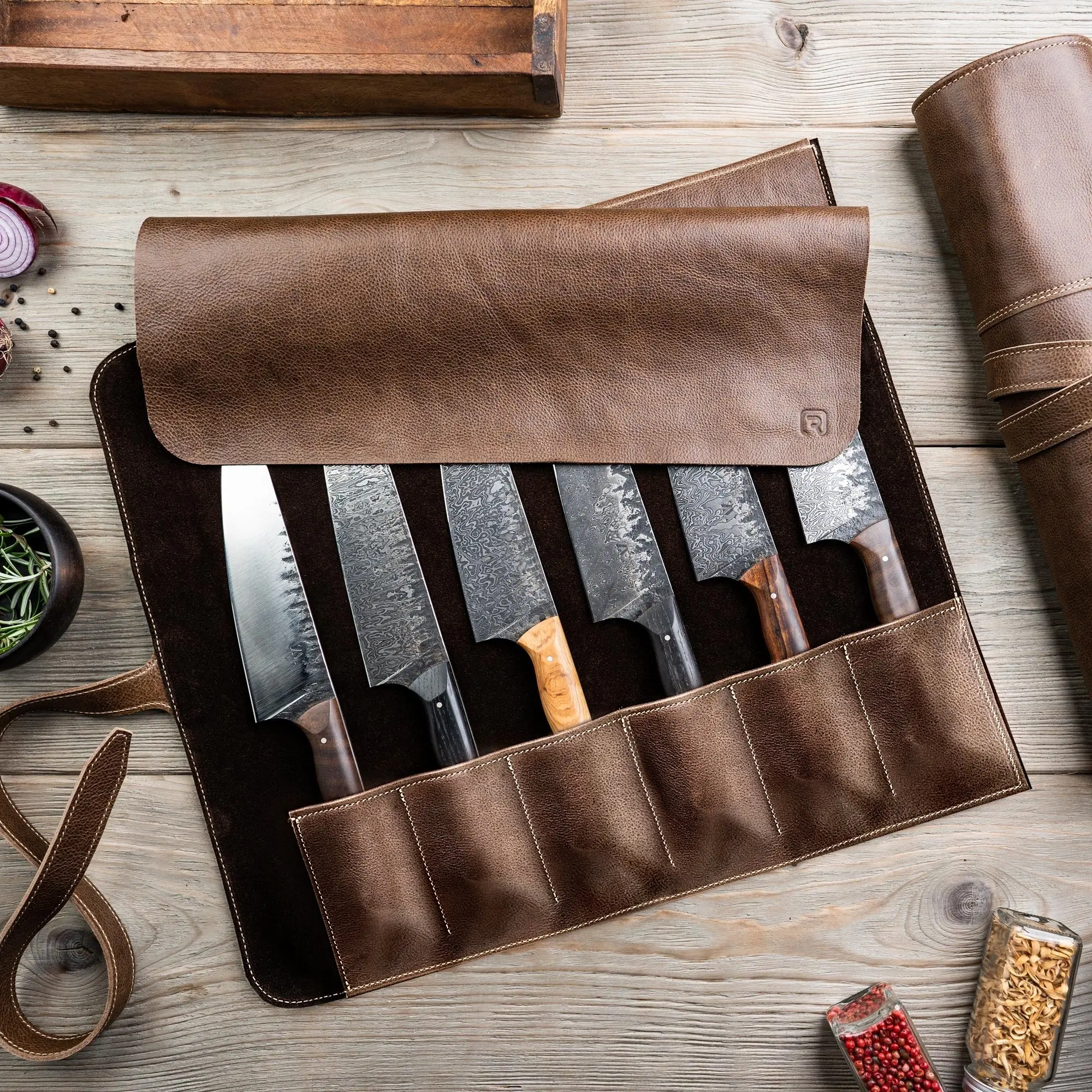 Classic Knife Roll - 6 Places - Natural Untreated Leather - ROHLEDER