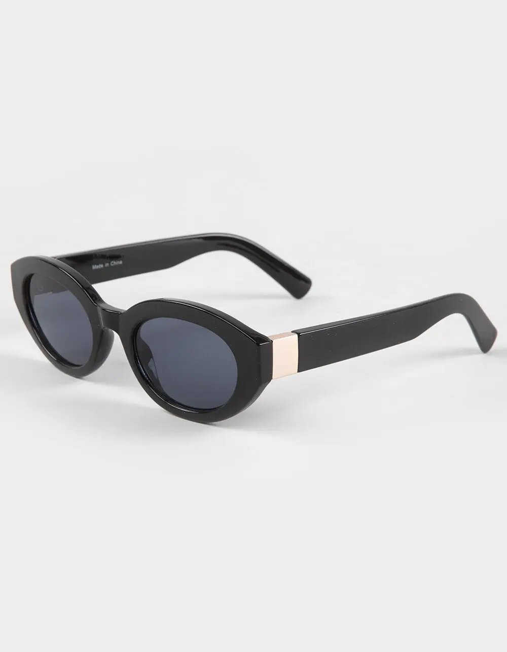 RSQ  Womens Oval Cat Eye Sunglasses, Black