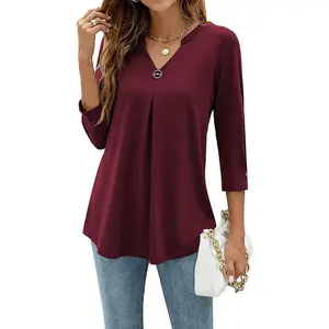 Women’s tops: 3/4-sleeve shirts, V-neck blouses, dressy casual tunics; can be worn with a raincoat