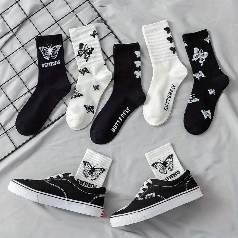 6 Pairs of Women's Instagram Butterfly Trendy Versatile Mid Tube Sports Long Socks Casual Breathable Odor Resistant Suitable for Unisex Wearing All Seasons