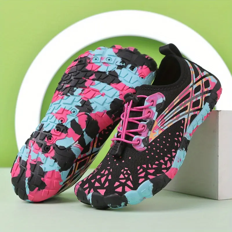 Valentine's Day men's and women's shoes couple shoes youth sports board shoes heart 2-shaped design casual shoes lace-up soft sole flat-soled comfortable skateboard shoes, 1PU sports men's shoes low-top medium-top walking shoes tennis shoes youth sports