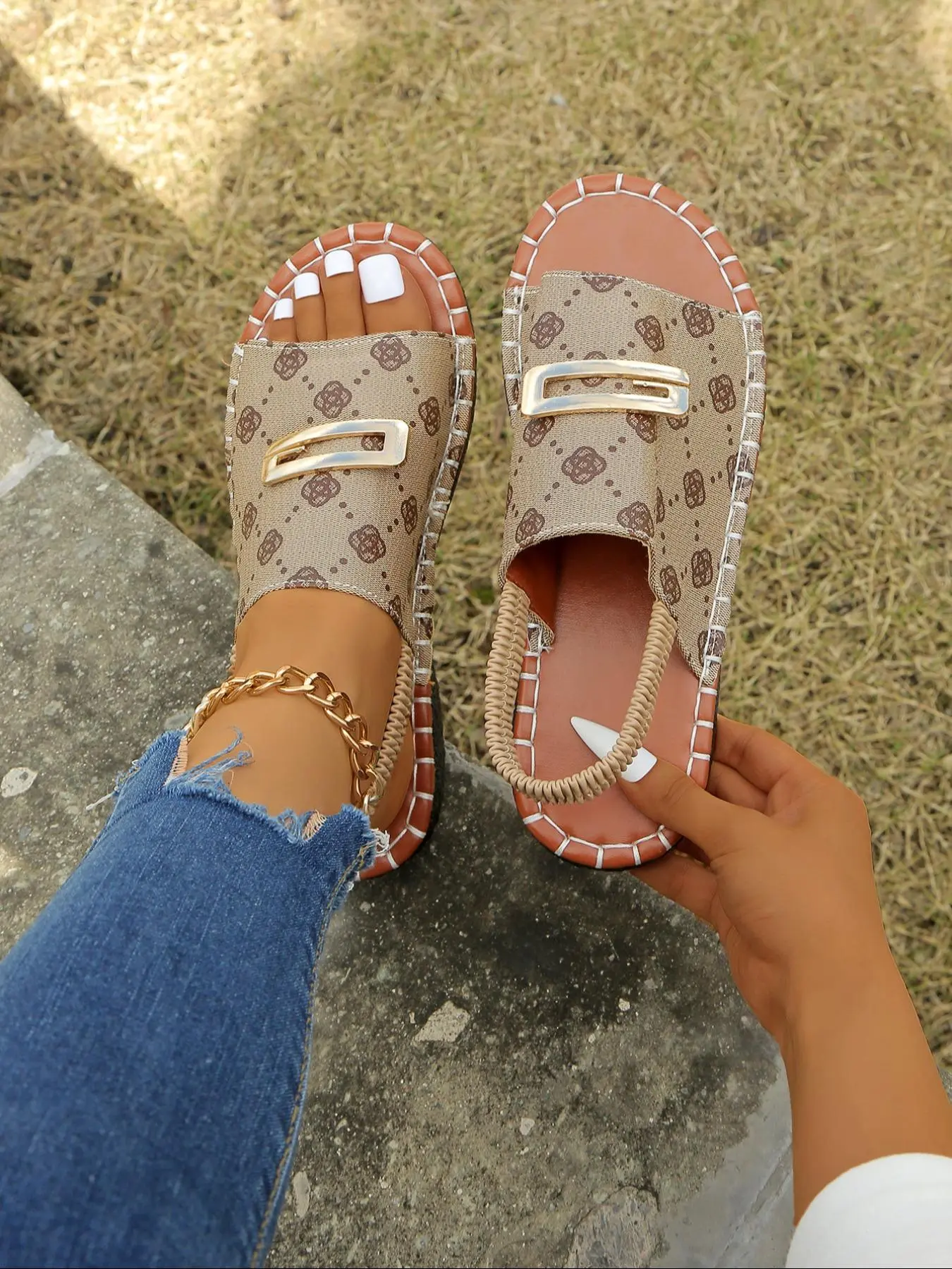 Women's Fashionable Slingback Sandals, Casual New Style Comfortable Lightweight Sandals for Outdoor, Versatile Commuter Shoes for Daily Wear