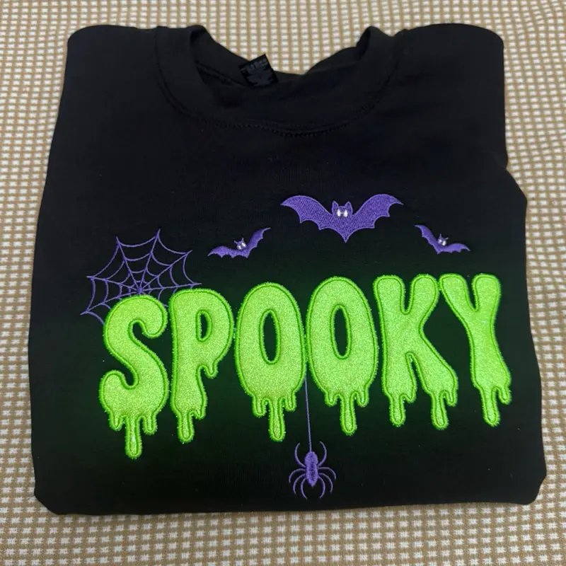 Spooky drip glitter embroidered small bats spider glitter appliqué embroidered sweatshirt / Halloween embroidered sweatshirt / spooky season embroidered sweatshirt