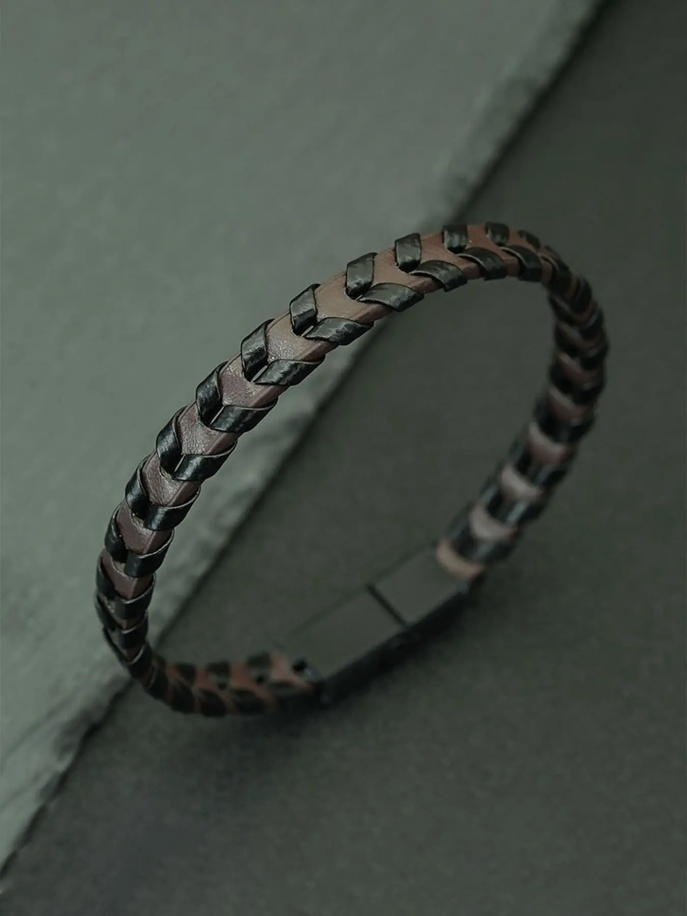 Men's Woven Leather Bracelet with Magnetic Buckle, Simple Fashion Handmade Wristband, Casual Gift for Men, Stylish Accessory, Trendy Fashionable Accessories, Braided Bracelets