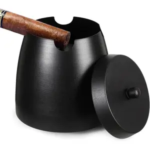 Cigar Ashtray with Lid for Outdoors Indoors Outside Patio Home Black Decor,Large Holder Ash tray Windproof,Cigar Accessories Gift for Men Dad Husband Boyfriend (Large)