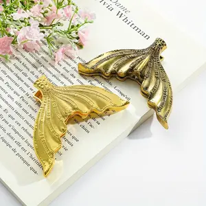 1pc Metal Mermaid Tail Bookmark, Unique Bookmarked Gift for Men and Women, Reading Accessory for Book Lovers, Book Accessories