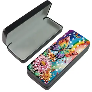 Butterfly & Flower Pattern DIY Diamond Arts Colorful Painting Glasses Case, DIY Handmade Diamond Art Glasses Case, Travel Sunglass Storage Box, Portable Sunglasses Organizer