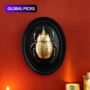Resin Beetle Series Ornament, Oval Frame, Insect Collector's Decorative Hanging Piece, Wall Hanging Decor, Wall Mounted Decor, Ideal for Home & Party Decoration