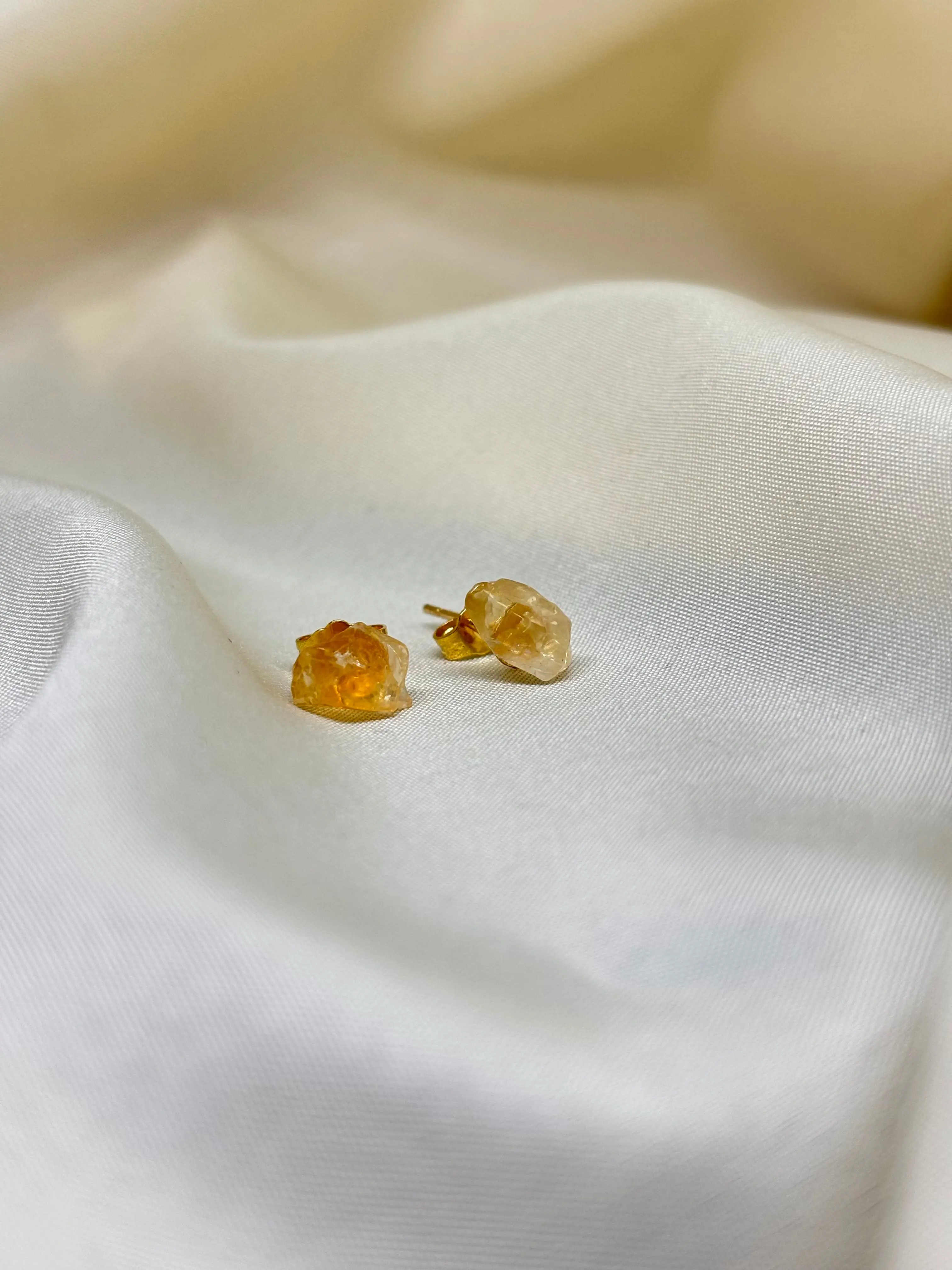Citrine studs