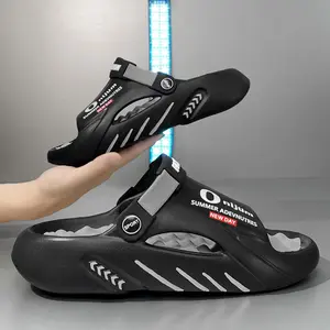 Unisex massage insole slippers, suitable for both indoor and outdoor wear, with thick soles that are anti-slip and wear-resistant, featuring a simple and casual style.
