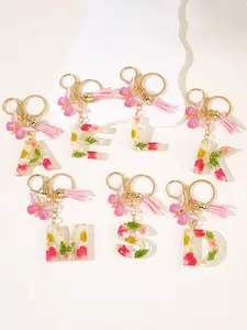 Initial Letter Keychain Dried Flower Alphabet Butterfly Design, Elegant Purse Bag & Backpack Accessory, Perfect Gift for Women & Girls, Keychain Pendant