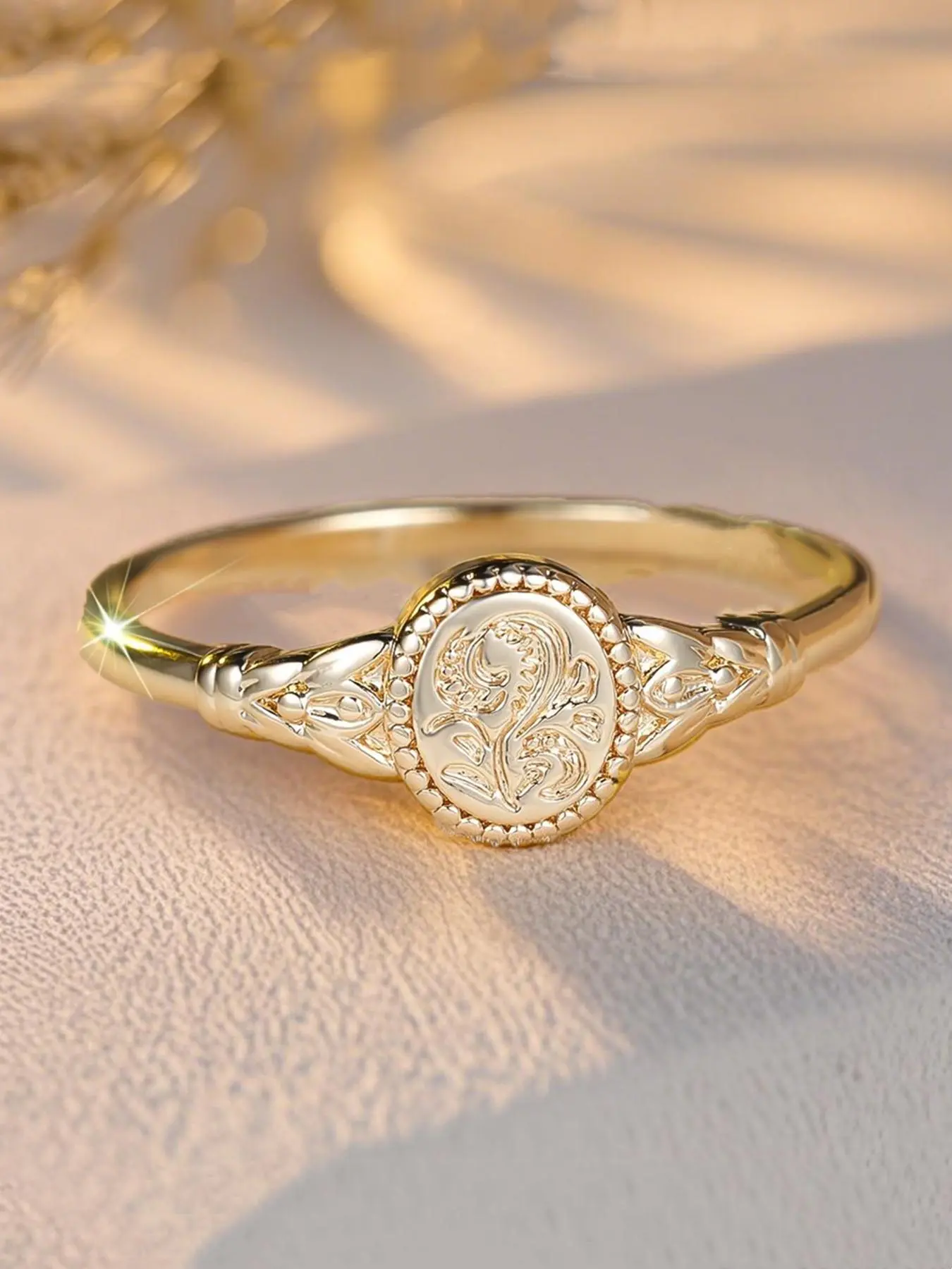 Women's Elegant Flower Engraved Ring, Elegant Casual Ring, Exquisite Trendy Ring, Beautiful Rings, Fashionable Jewelry for Women As Birthday Anniversary Gift