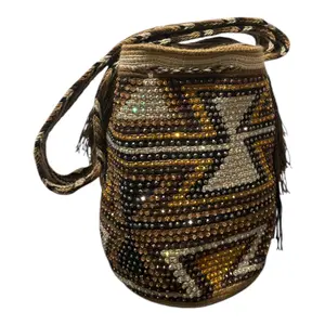 Wayuu Handwoven Medium Bag – Beaded Details, Authentic Colombian Craft