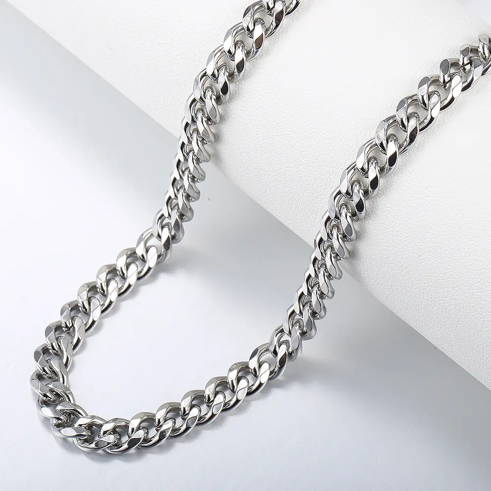 7mm Stainless Steel Curb Cuban Link Chain Necklace - Hypoallergenic, and Water-Resistant Jewelry for Men and Women - Perfect Gift for Any Occasion