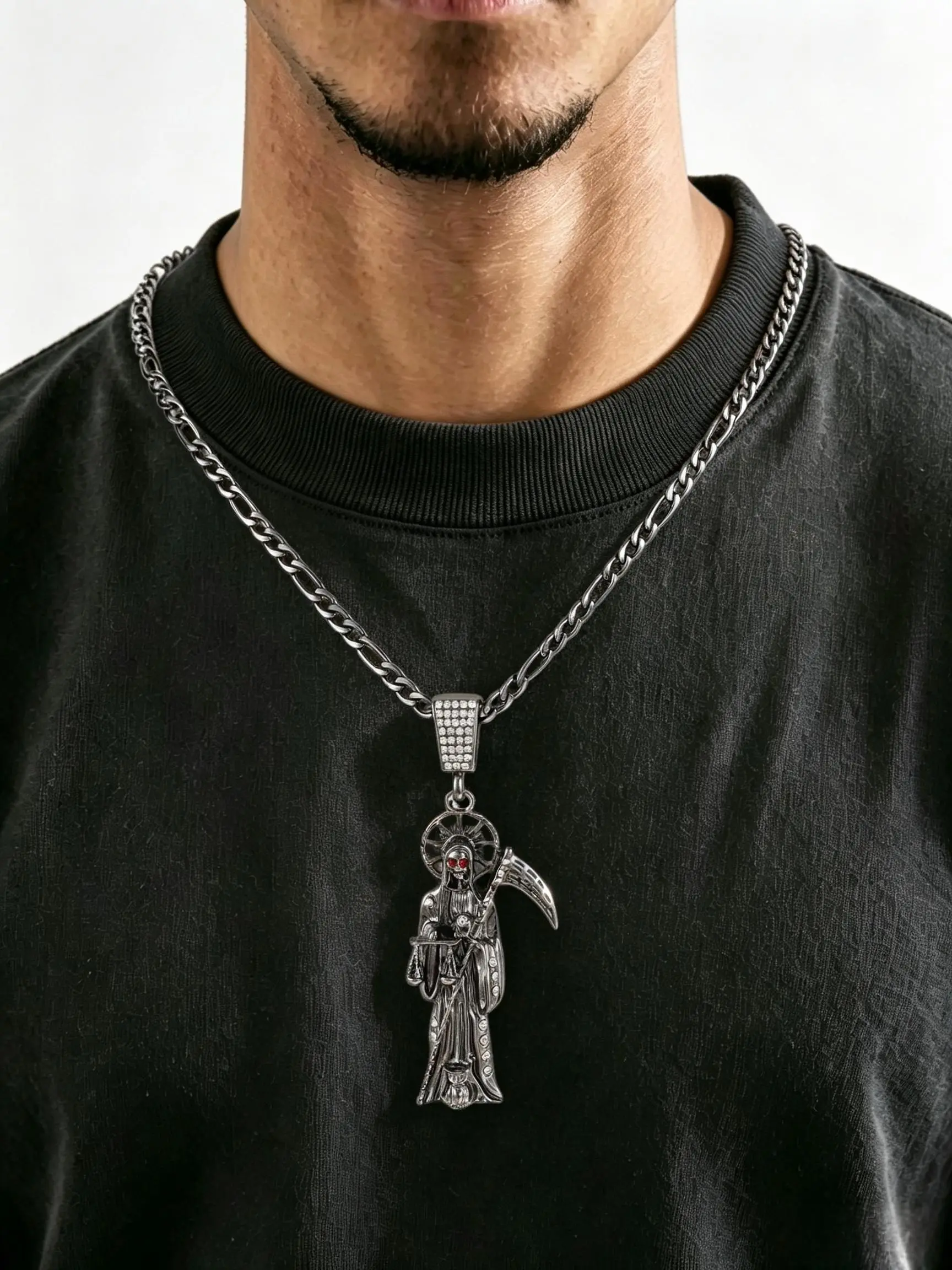 Santa Muerte Pendant Necklace 20-in Chain, Heavyweight Black Religious Image Necklaces, Santisma Muerte Decoration, Fine Craftsmanship, for Daily Wear, Pendant Chain Necklaces