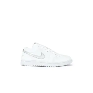 Jordan Air Jordan 1 Low SE Sneaker in White & Metallic Silver