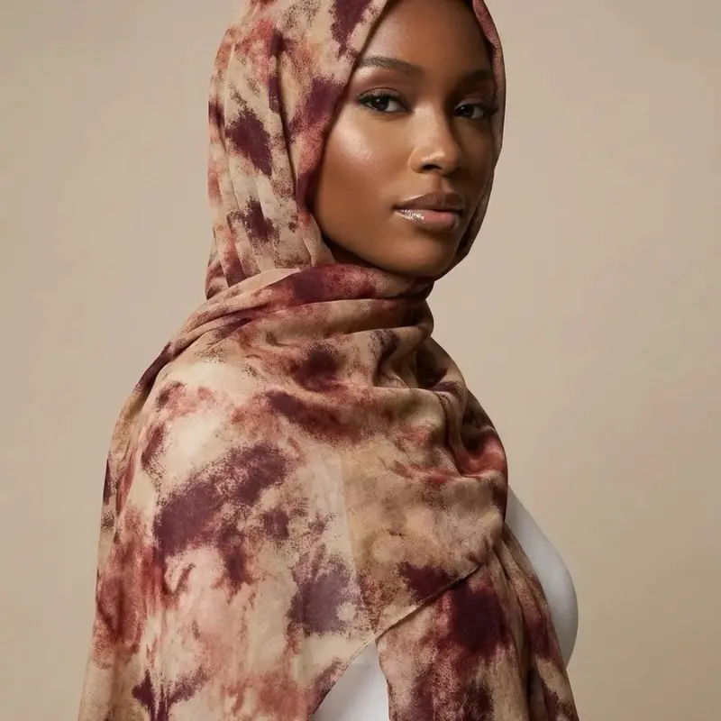 Voile Maroon, Ciel Voile Maroon, Ciel