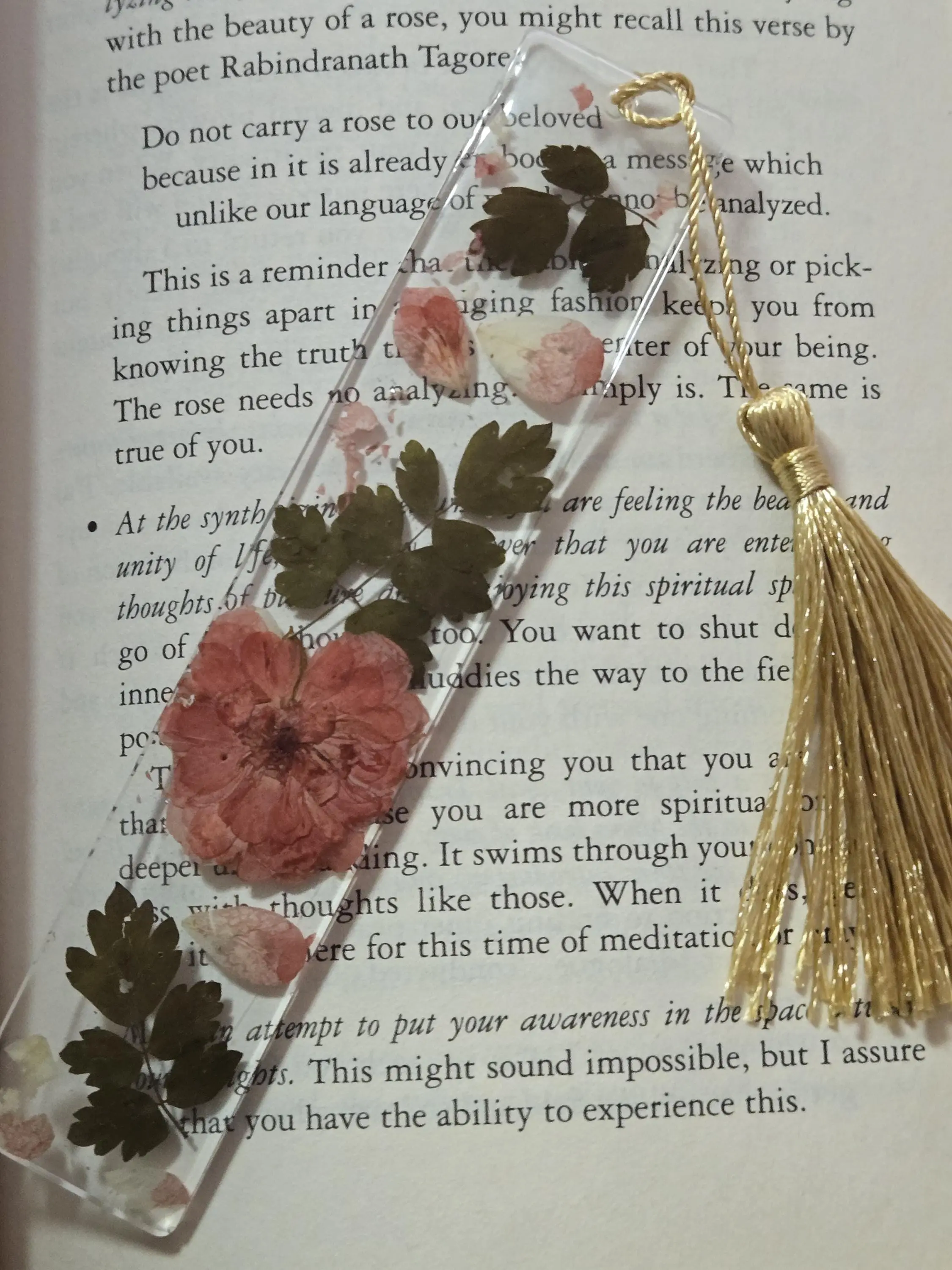 Pressed Flower Resin Bookmark – Handmade Botanical Gift