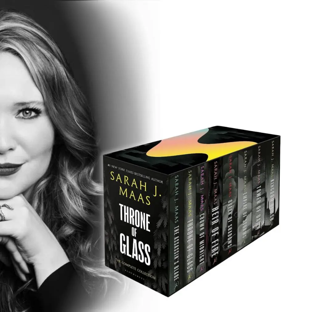 Throne of Glass Complete Softcover Box Set - Sarah J. Maas Fantasy Romance Novels, BookTok Viral Collection with Addictive Storyline, Book Recommendations for Fantasy Readers, Mother’s Day Gift Option