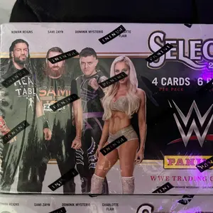2023 Panini select blaster box, WWE