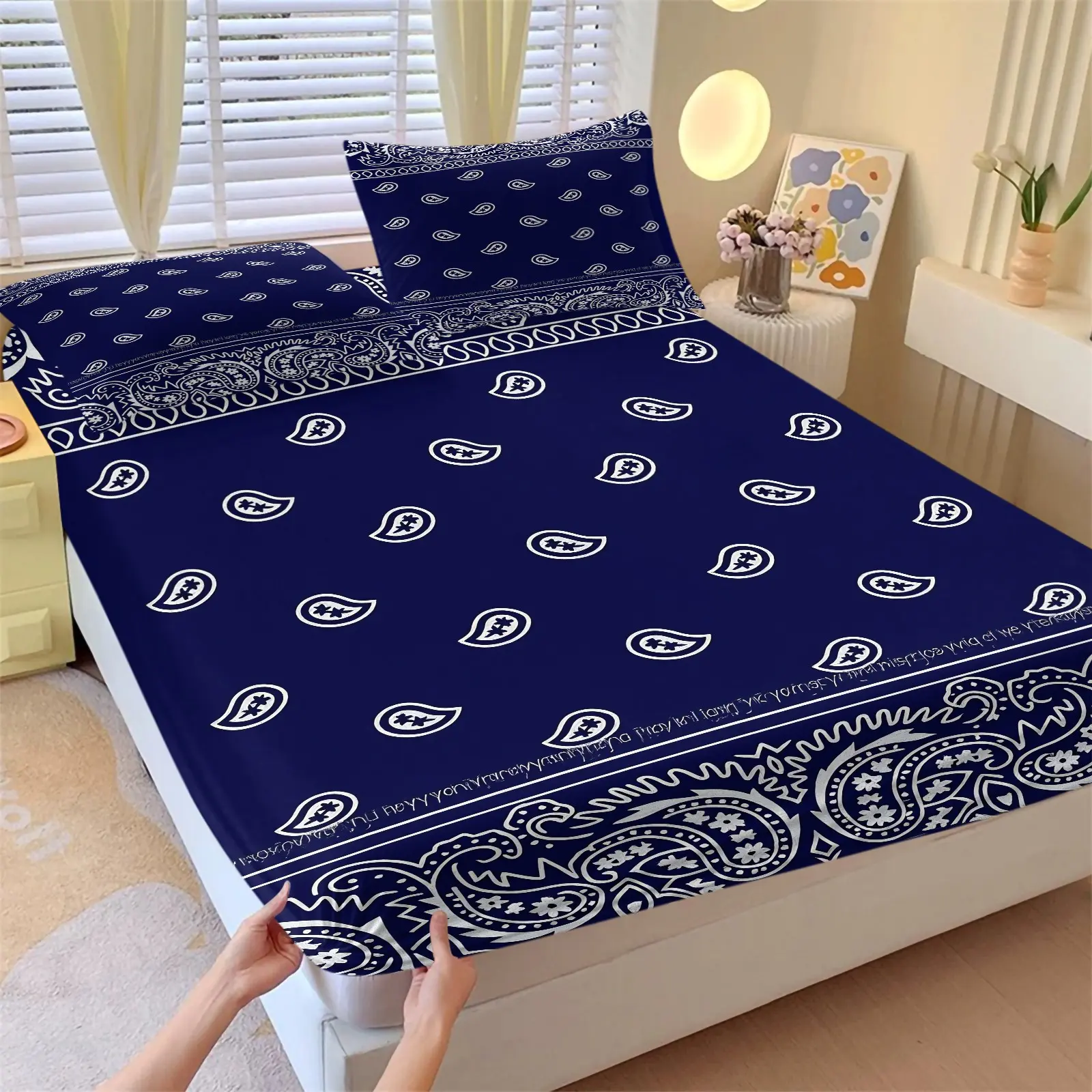 3-Piece Navy Paisley Fitted Sheet Set, 1 Fitted Sheet + 2 Pillowcases, Soft Breathable Fabric, Non-Slip Mattress Cover, Classic Bedding, Soft Comfy Bedding, Ideal for Bedroom Decor or Gift, Bedsheet Set