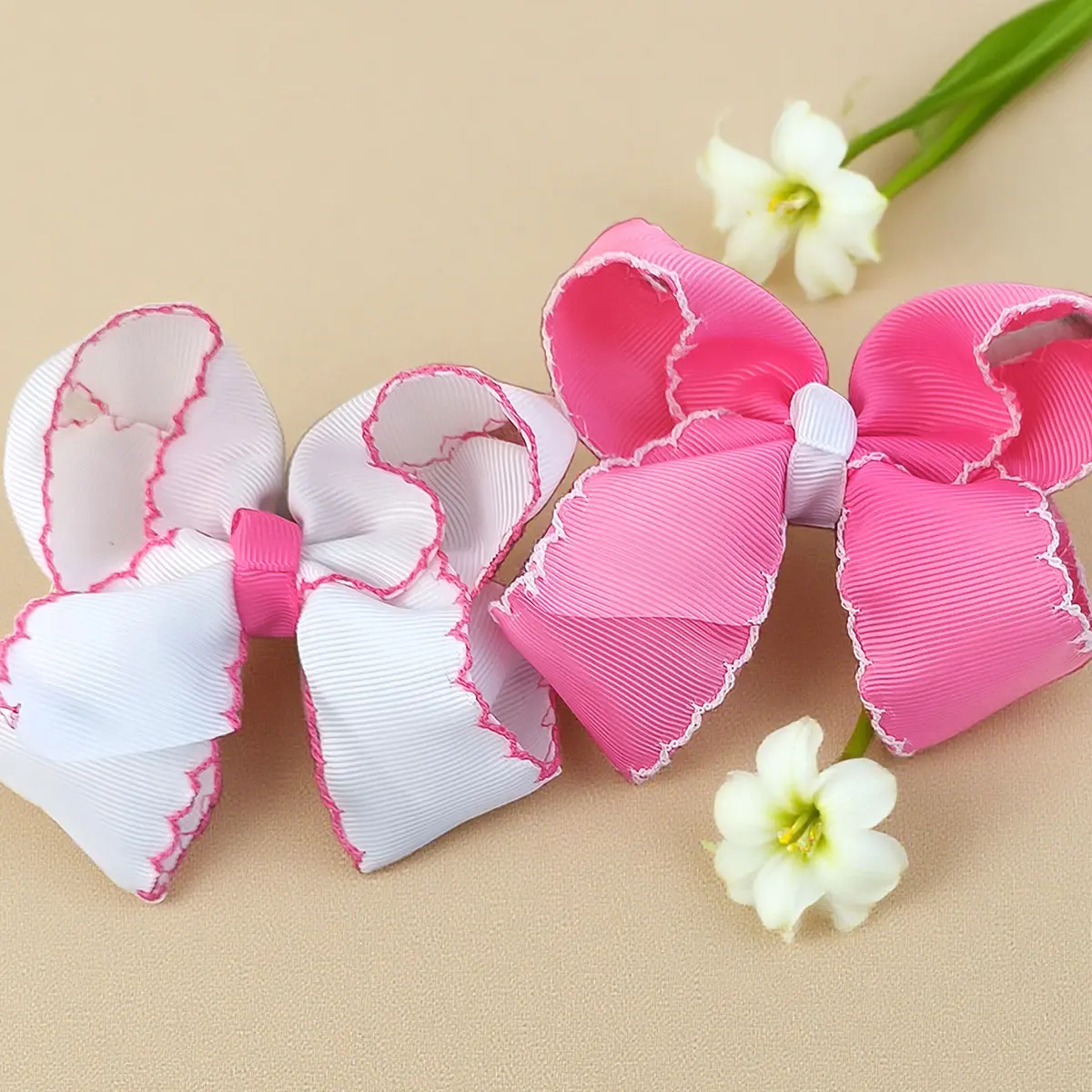 Girls' 12-Piece 4.5in Scalloped Edge Hair Bows Set - Pink & White Variety Cute Cheer Bow Adornments, Colored Headpieces for 5-6 Years Old Kids Summer Hair Accessories, Adorn, Cute Hair Accessories