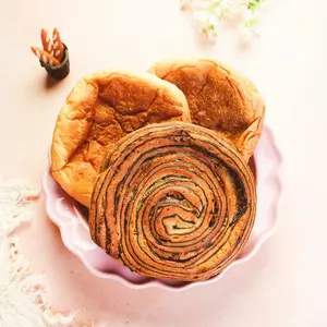 COMO Bread Choco Danish Pan 2.53 oz - Delicious Snack for Chocolate Bread Lovers Dessert Sweet