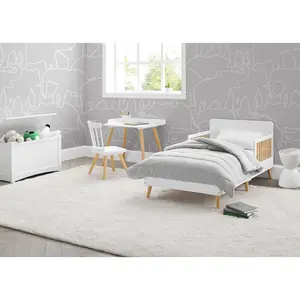 Logan Wood Toddler Bed