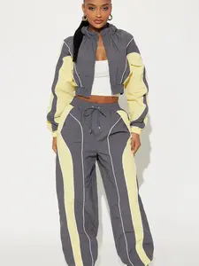 New Era Colorblock Windbreaker Jacket - Burgundy/combo