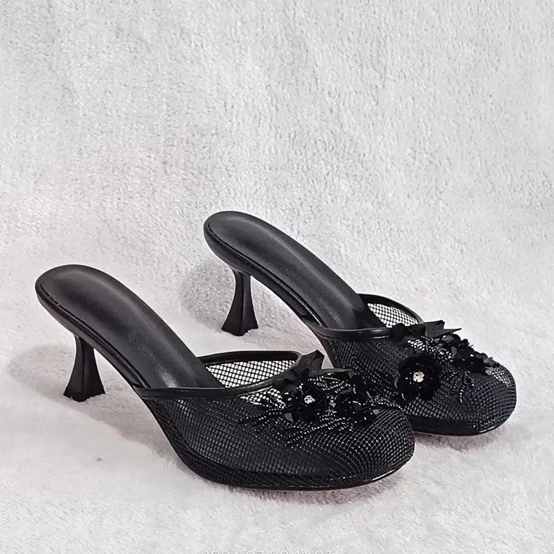 Women's Classic Casual Kitten Heel Sandals - Fashionable, Comfortable Fit, Lightweight, Portable, Slip-Resistant Footwear for Everyday Wear