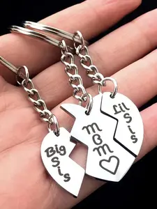 Family Love Fragment Keychain, Fashion Letter Pattern Engraved Ring & Heart Shape Pendant Keychain for Women & Men, Keychain For Bags, Heart Design Keychain