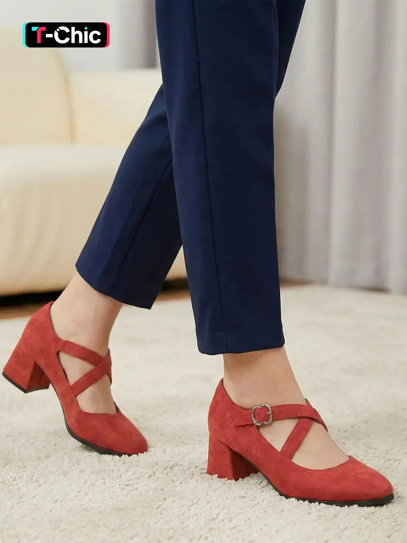 New Fashion Casual British Style Elegant Buckle Round Toe Chunky Heel Shoes, Size 35-43, Artificial Leather, Rubber Sole, All Seasons