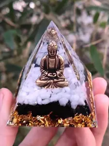 Pyramid Crystal Decorative Buddha Statue Resin Crushed Stones, Pyramid Crystal Buddha Figurine, Desktop Handmade Decoration, Religious Home Decor