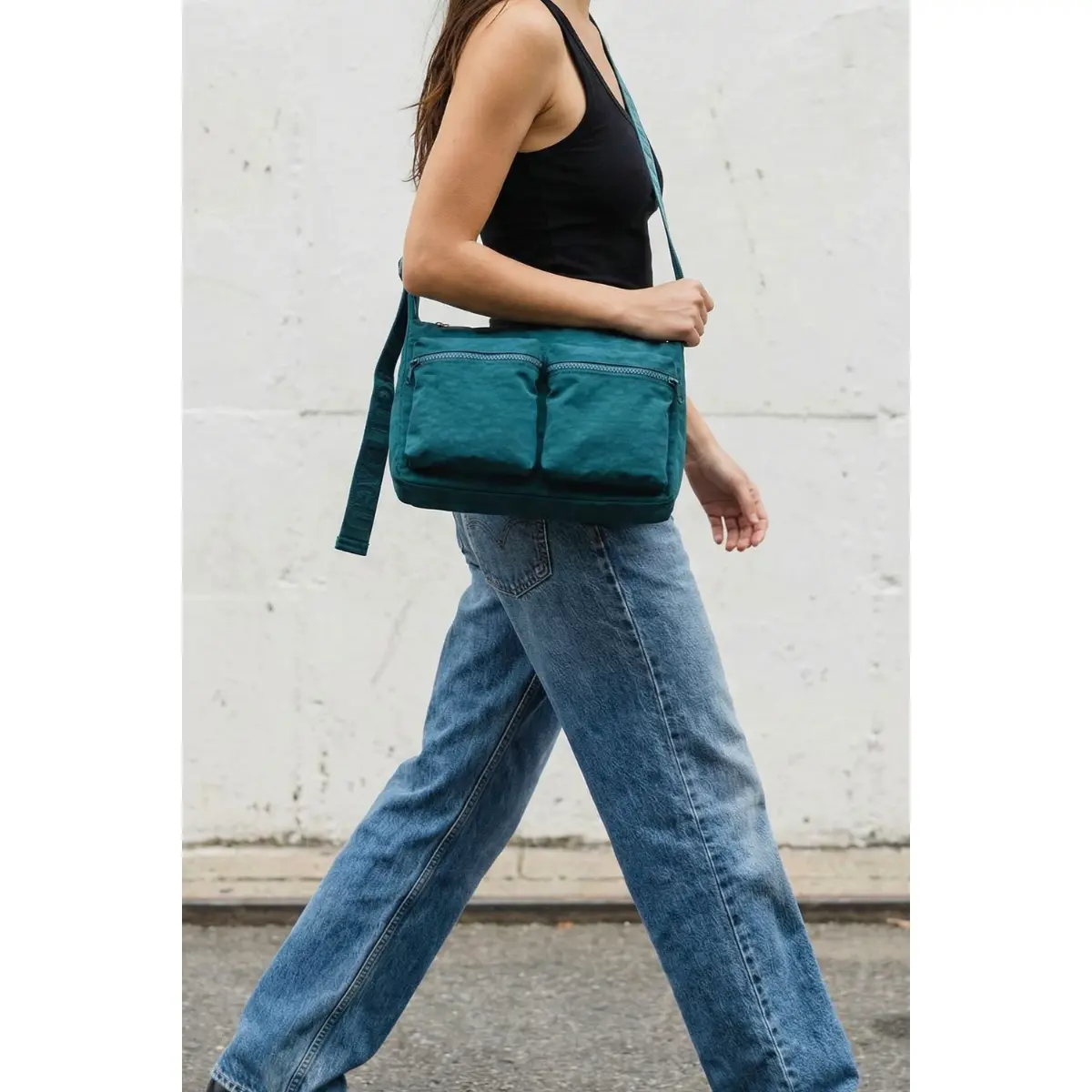 Medium Cargo Crossbody