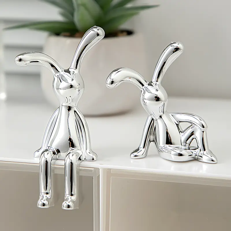 2 pieces of electroplated silver long-eared rabbit decorative items for the living room, TV cabinet, wine cabinet, entrance area, home decoration, and personalized small accessories for the car.
