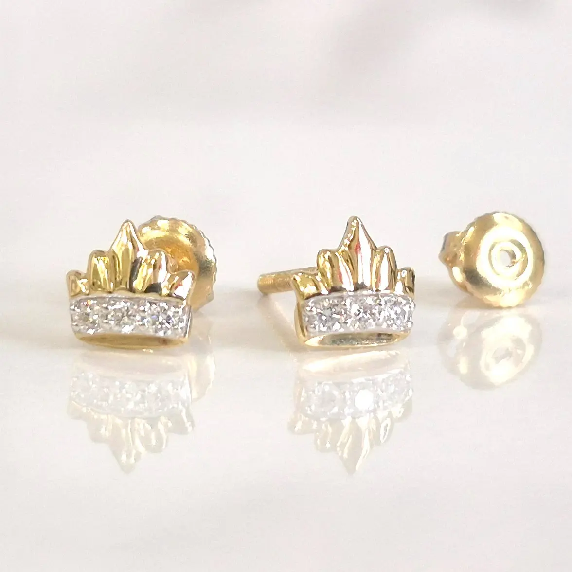 Crown Shape Lab-Created Diamond Stud Earrings Jewelry, 10kt Gold Daily Fashion Costume Accessories