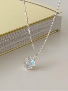 1 piece of S925 pure silver petal moonstone necklace for women's anti allergic jewelry, perfect for giving as a Valentine's Day or birthday gift to your girlfriend, Zircon Necklace