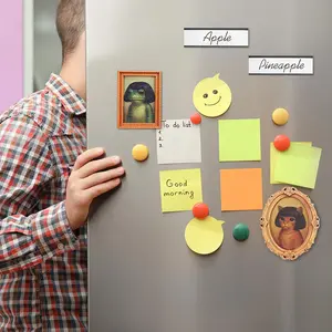 Funny Frog Magnet with Bob Haircut, Weirdcore Fridge Decor, Cute Meme Wooden Magnet Gift for Friends & Coworkers