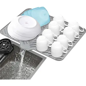 Silicone Large Size Dish Drying Mat with Built-in Drain Lip Dish Drainer Mats for Kitchen Counter Easy-Clean High Temperature Resistance Coasters